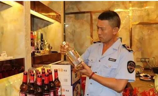邵陽夜查多家娛樂場所 查扣大量假洋酒_新浪湖南_新浪網
